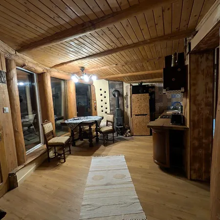 Hobbitowka * Szarocin