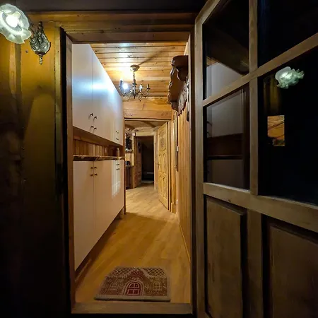 Hobbitowka Дом отдыха Szarocin