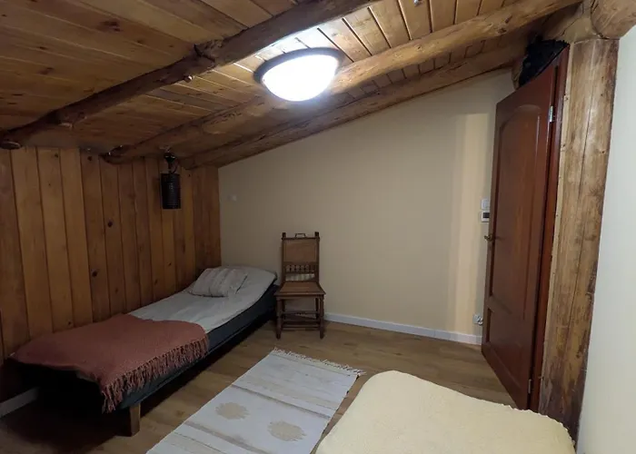 Casa vacanze Hobbitowka Szarocin