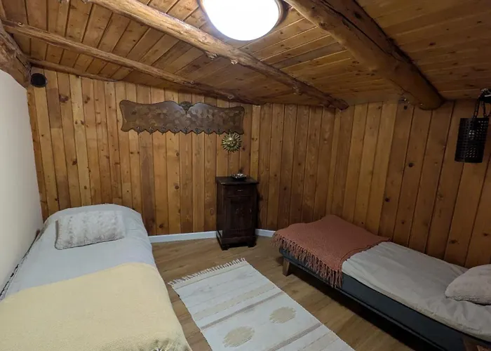 Casa vacanze Hobbitowka Szarocin